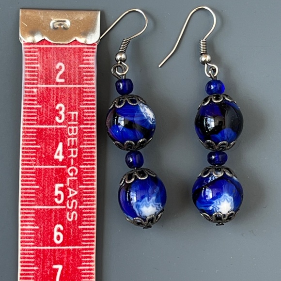 Hand made artisnal earrings with blue glass beads. - Picture 8 of 9